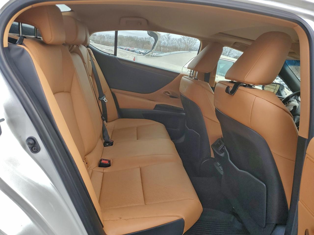2024 LEXUS ES 300H