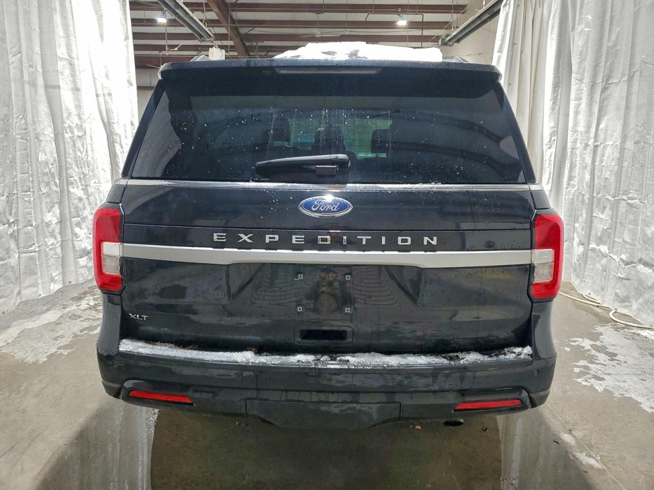 2022 FORD Expedition