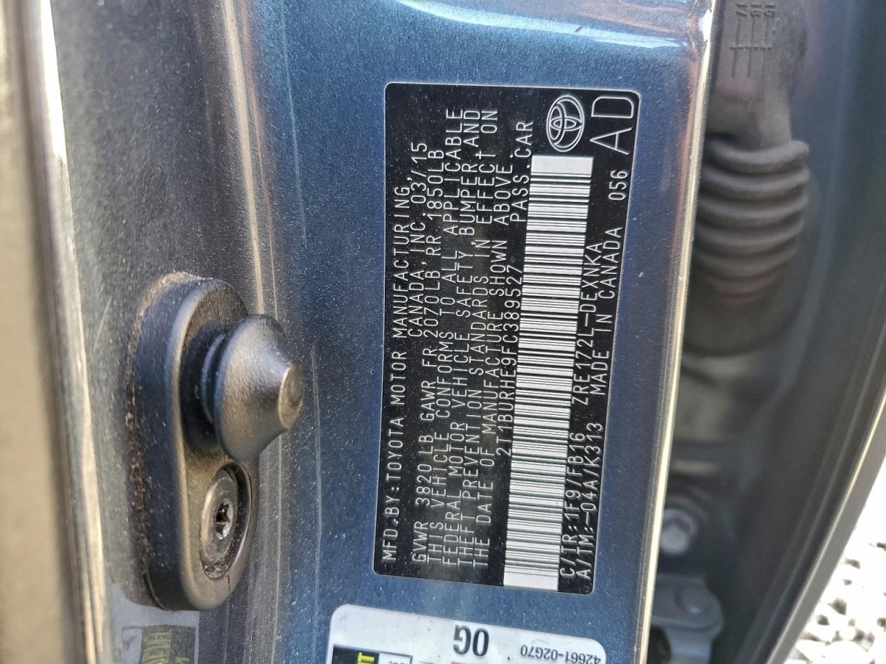 2015 TOYOTA COROLLA