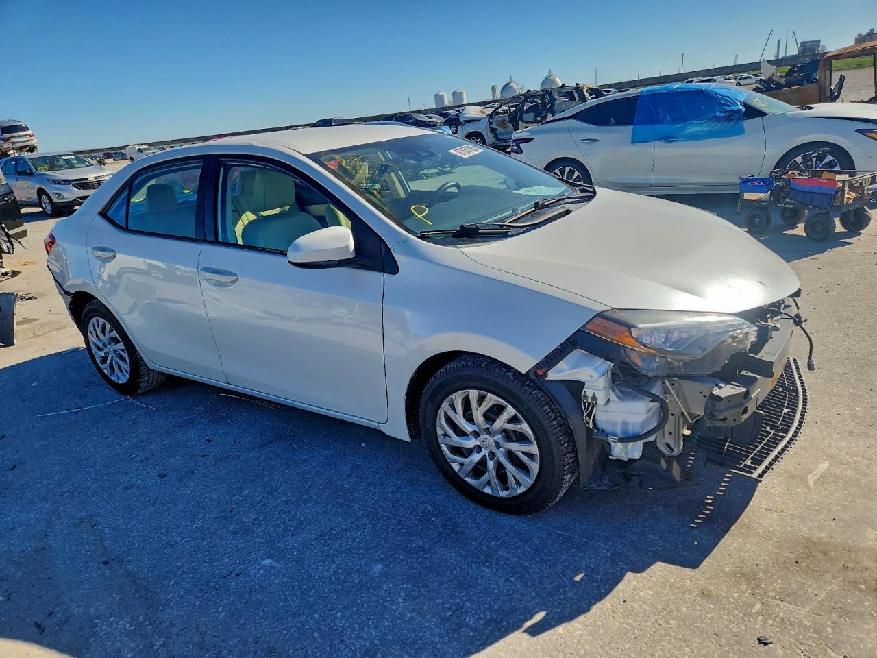 2017 TOYOTA COROLLA