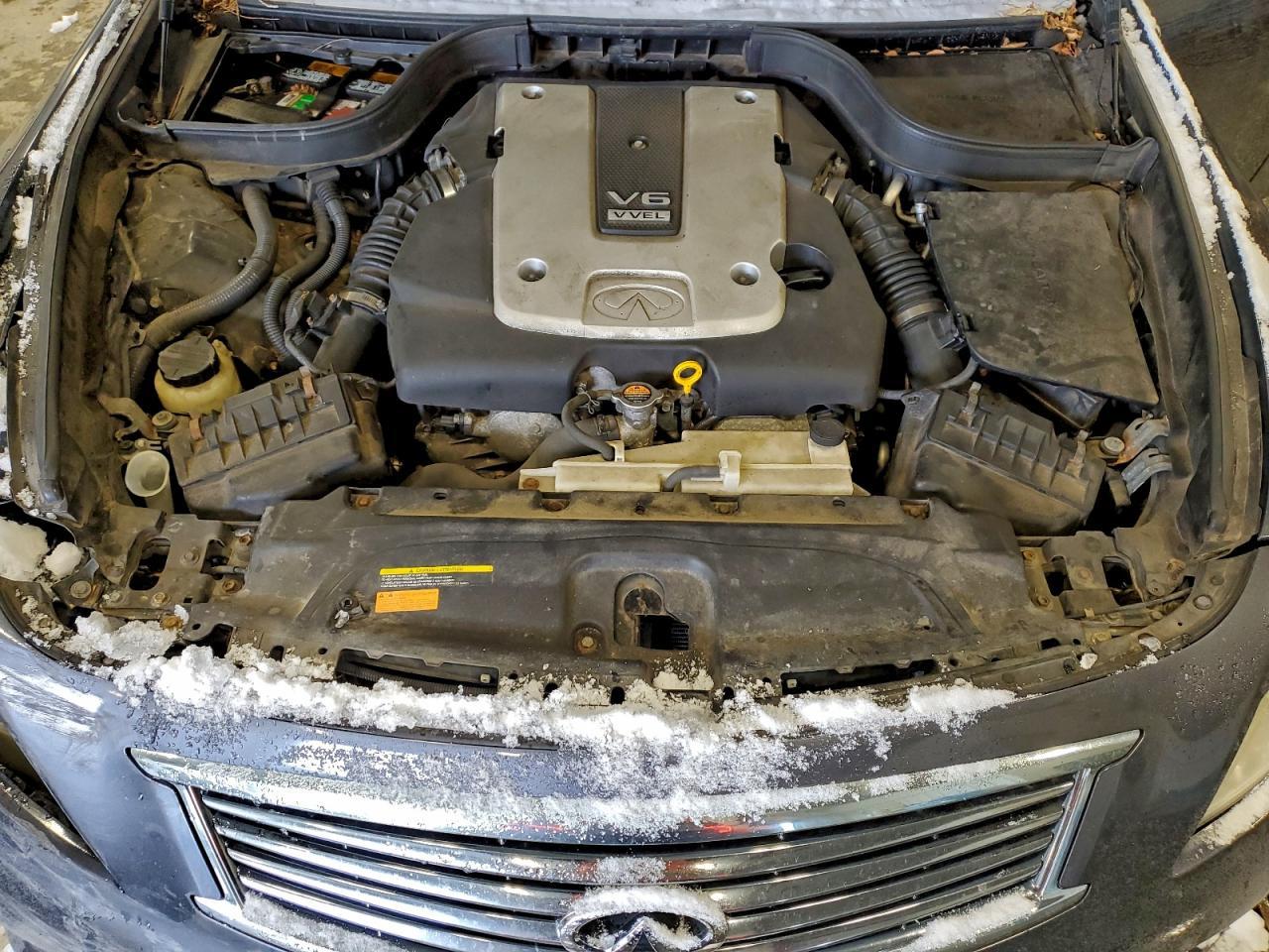 2012 INFINITI G37