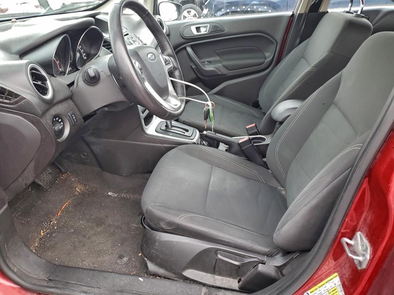 2016 FORD Fiesta