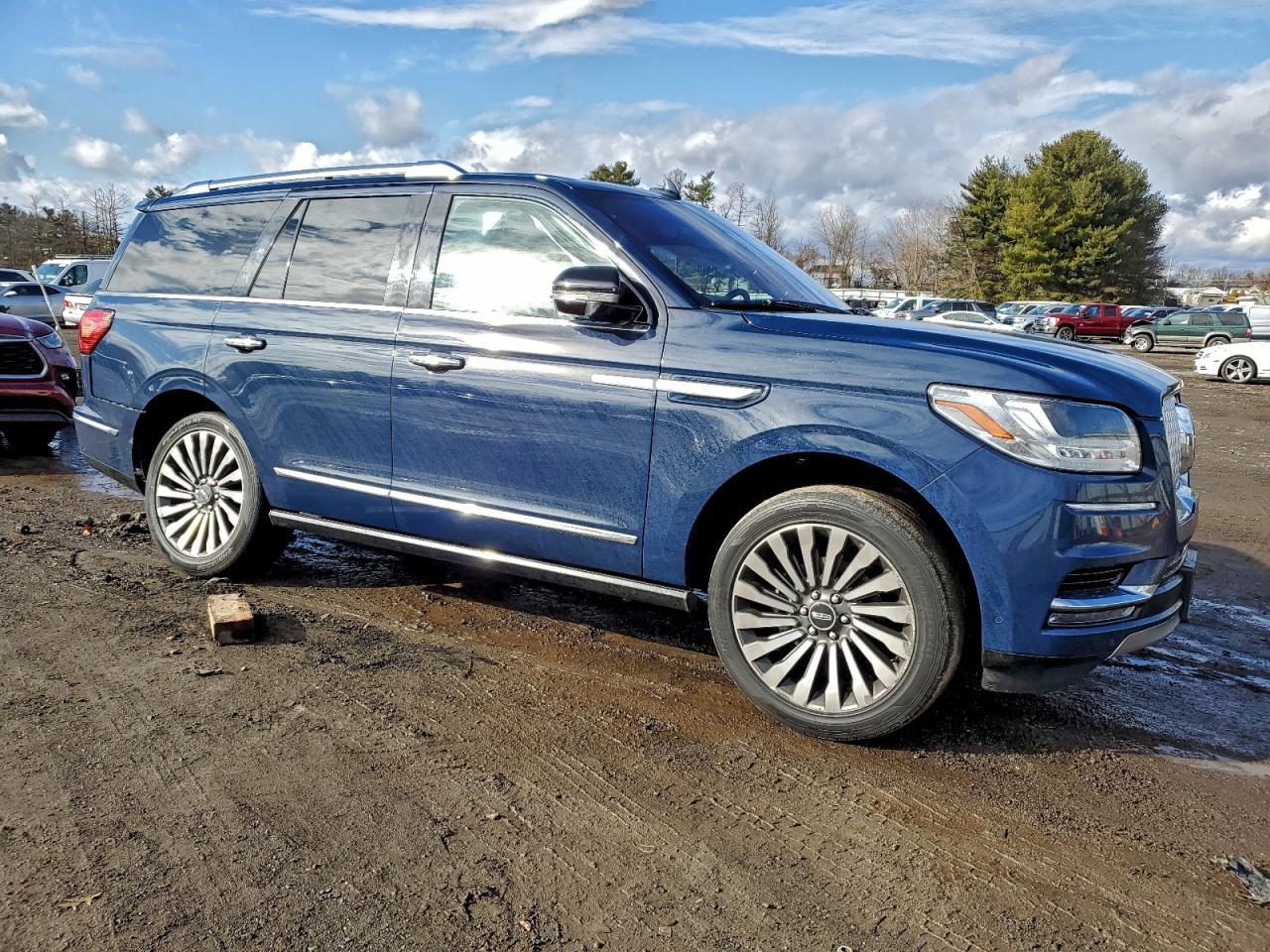2019 LINCOLN Navigator