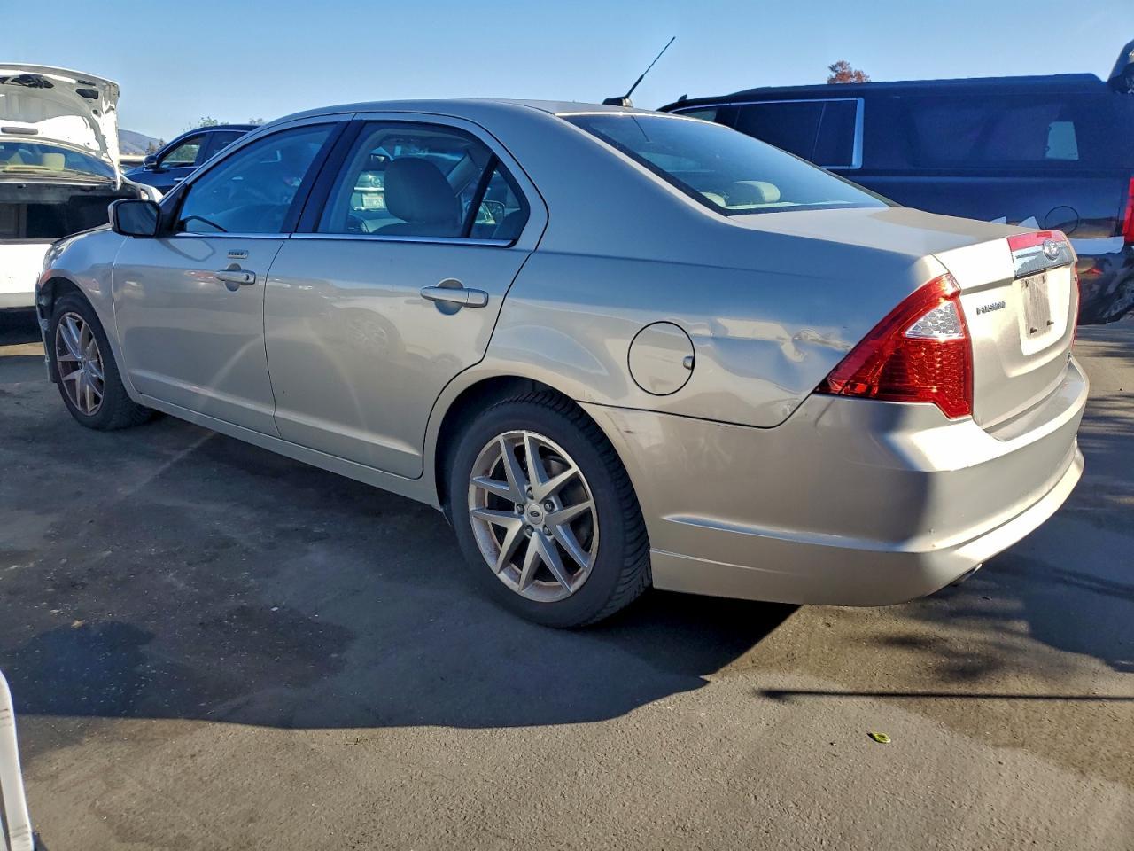 2010 FORD FUSION