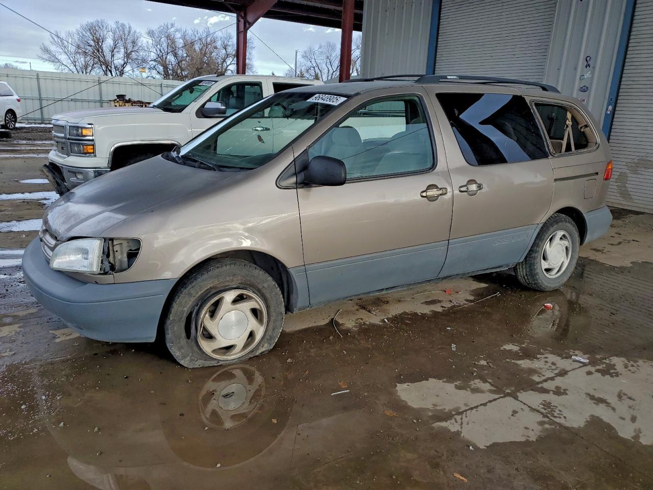 1998 TOYOTA SIENNA