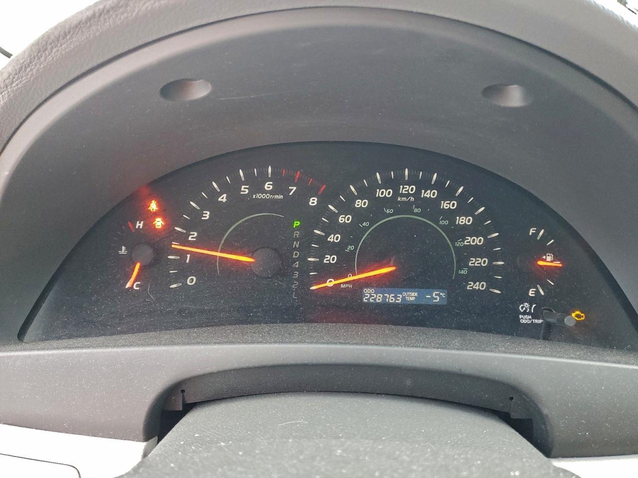 2009 TOYOTA CAMRY
