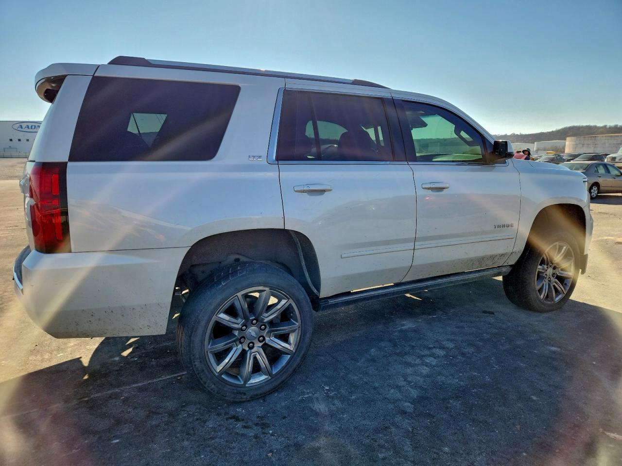 2016 CHEVROLET Tahoe