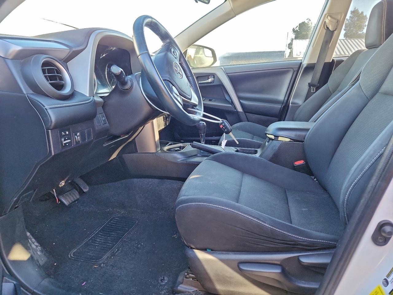 2016 TOYOTA RAV4