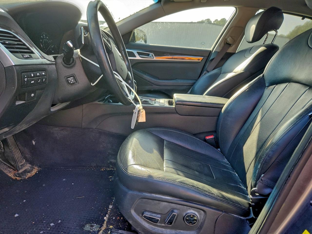 2017 GENESIS G80