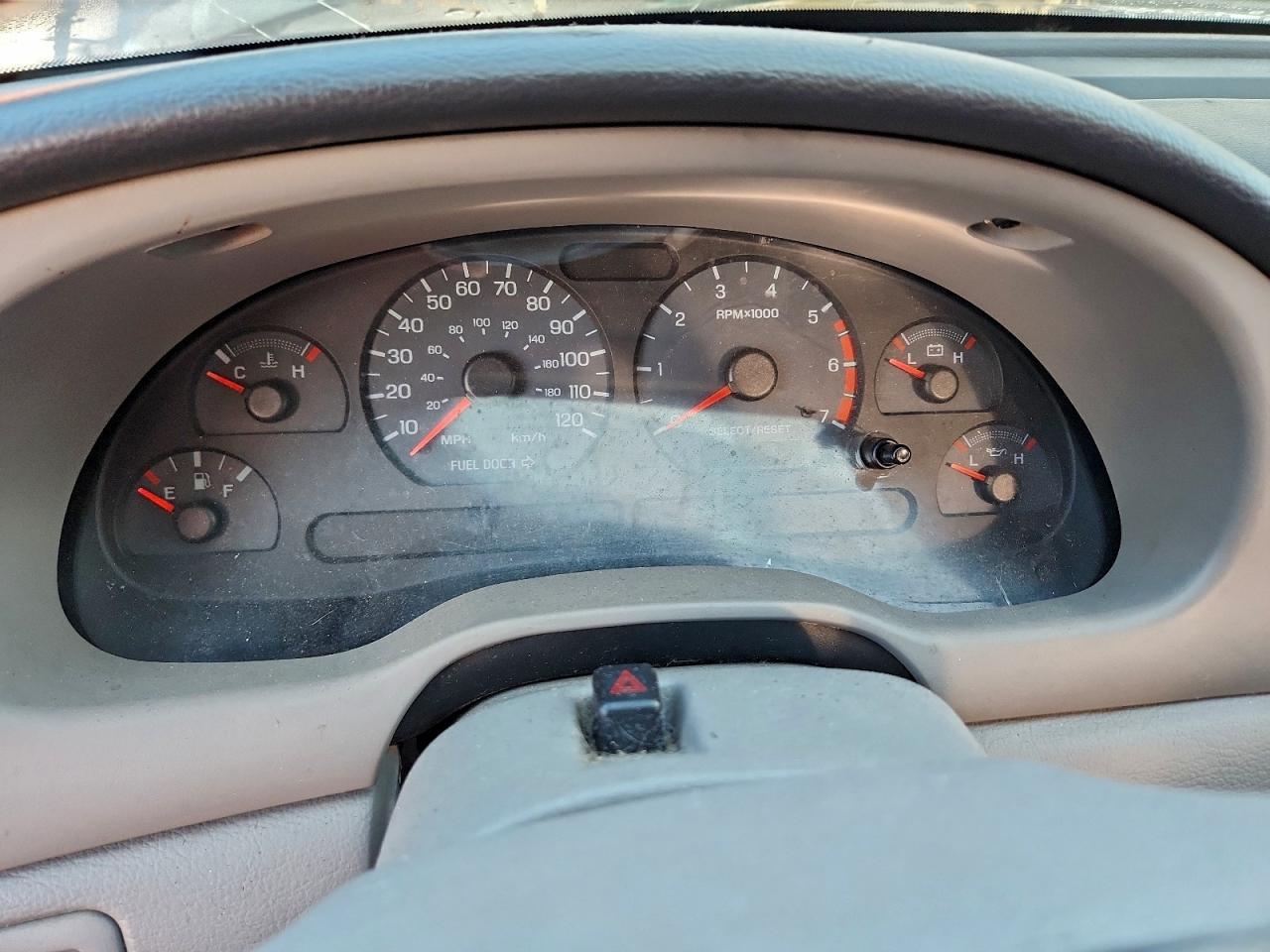 2003 FORD MUSTANG