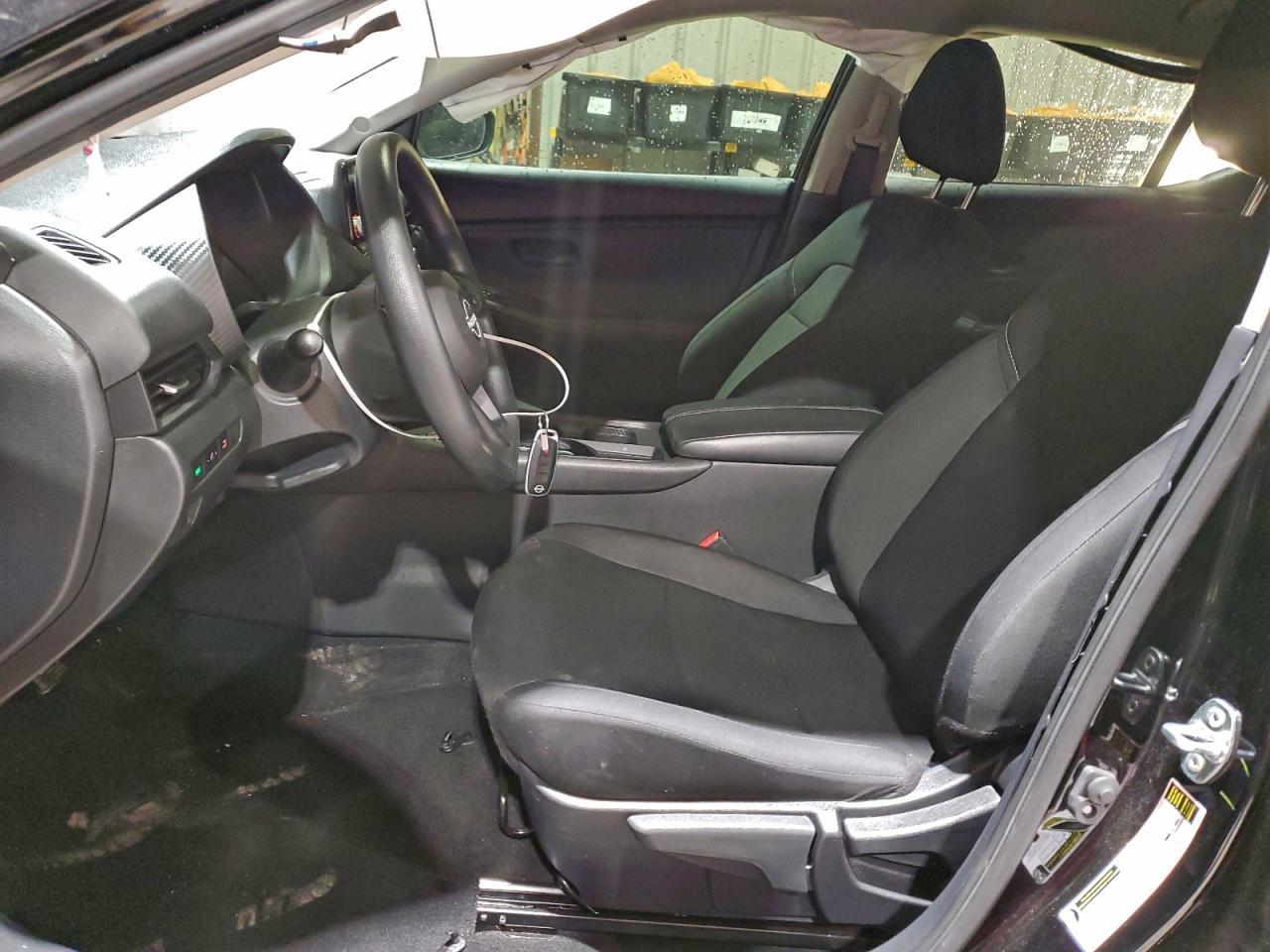 2025 NISSAN SENTRA