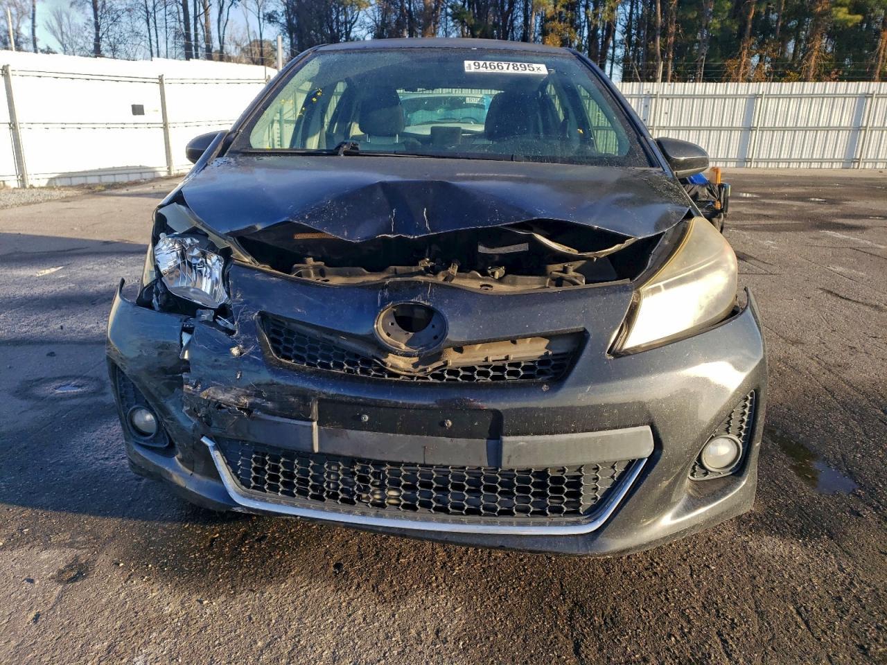 2012 TOYOTA YARIS