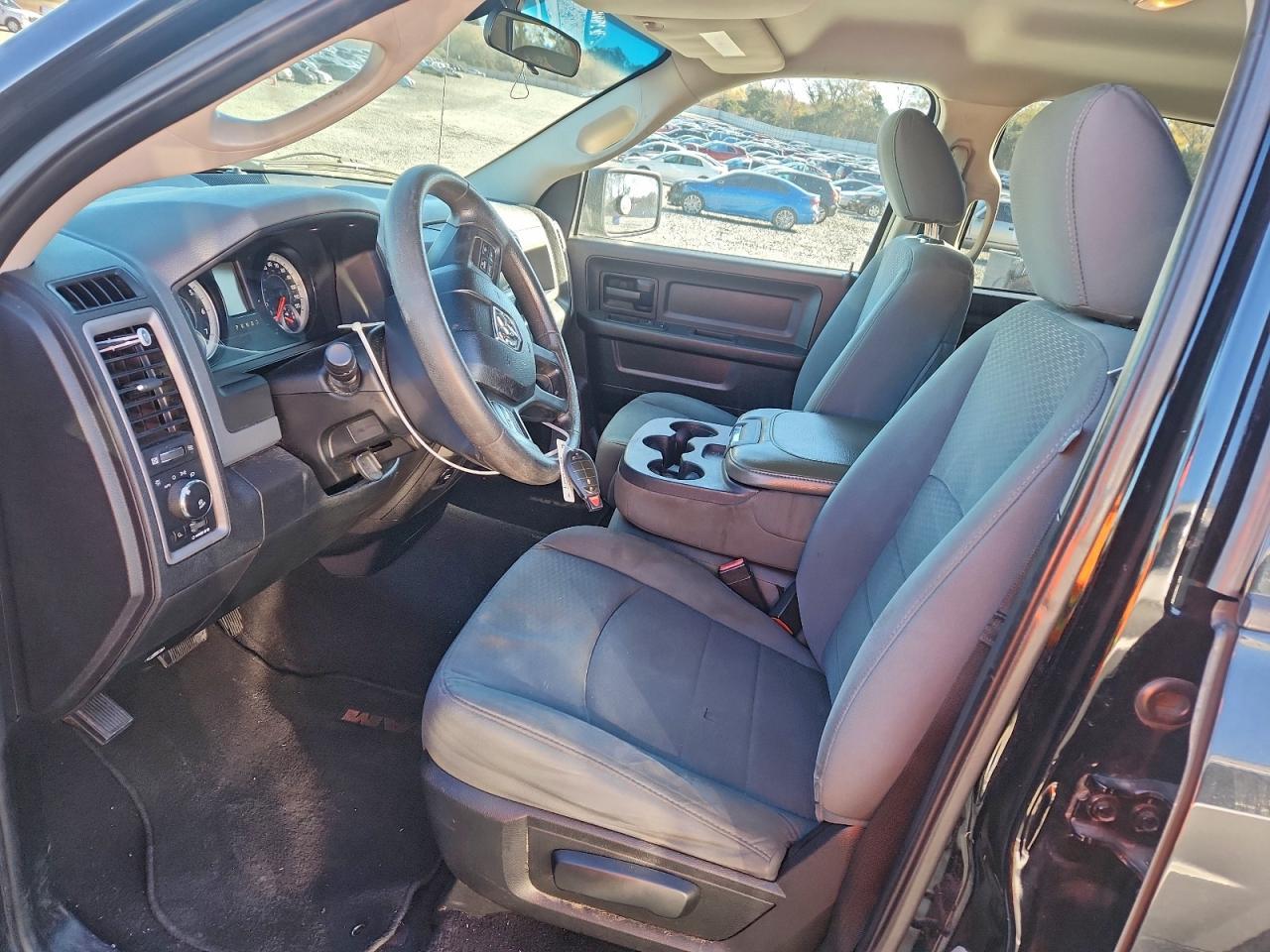 2014 RAM 1500 ST