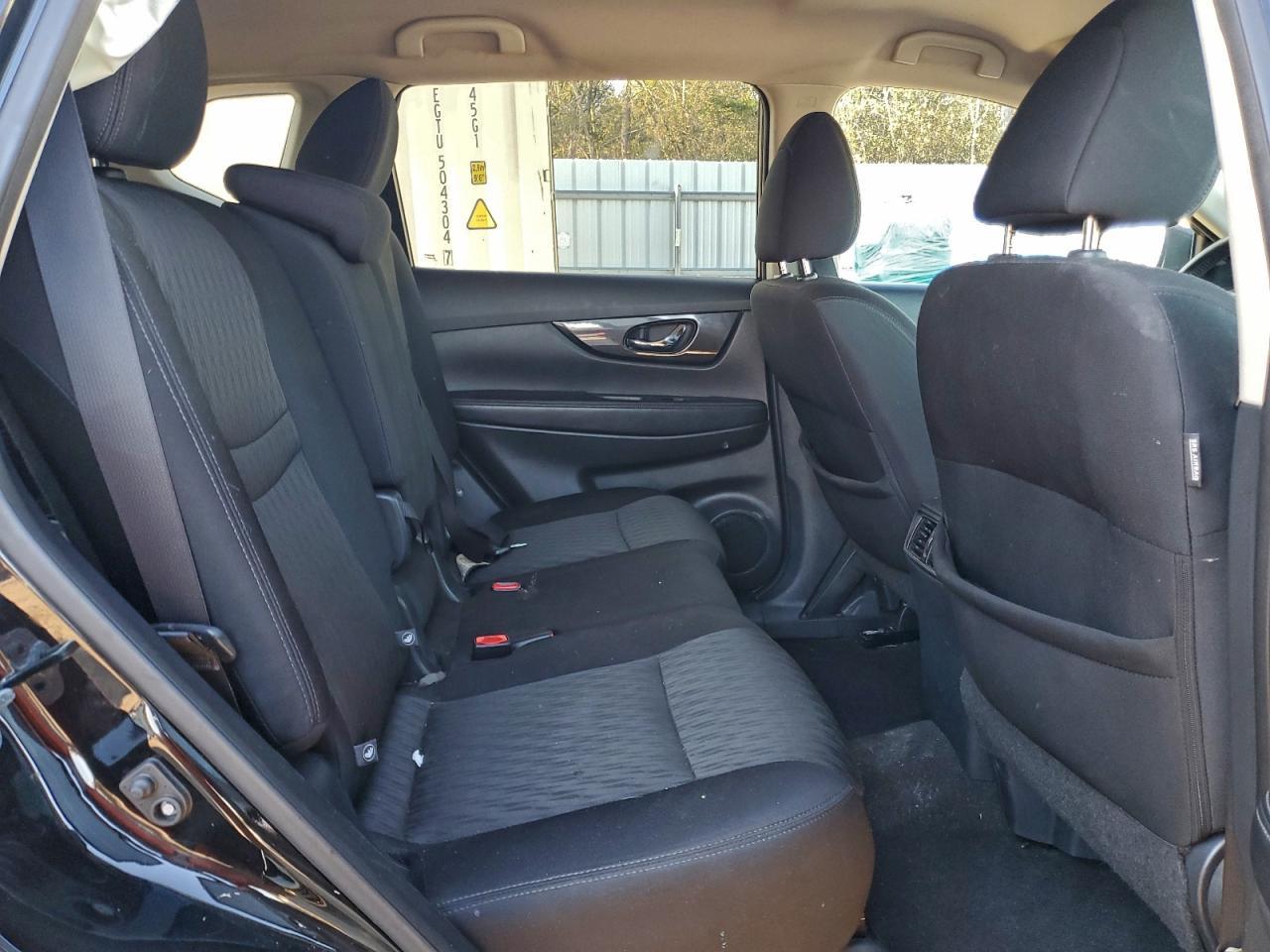 2017 NISSAN ROGUE