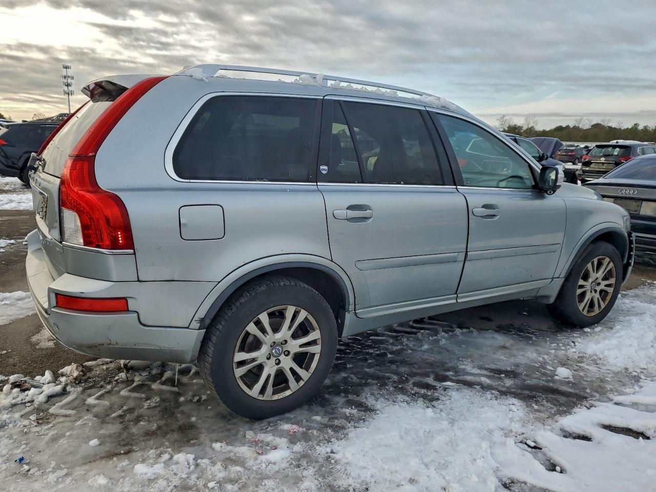 2014 VOLVO XC90
