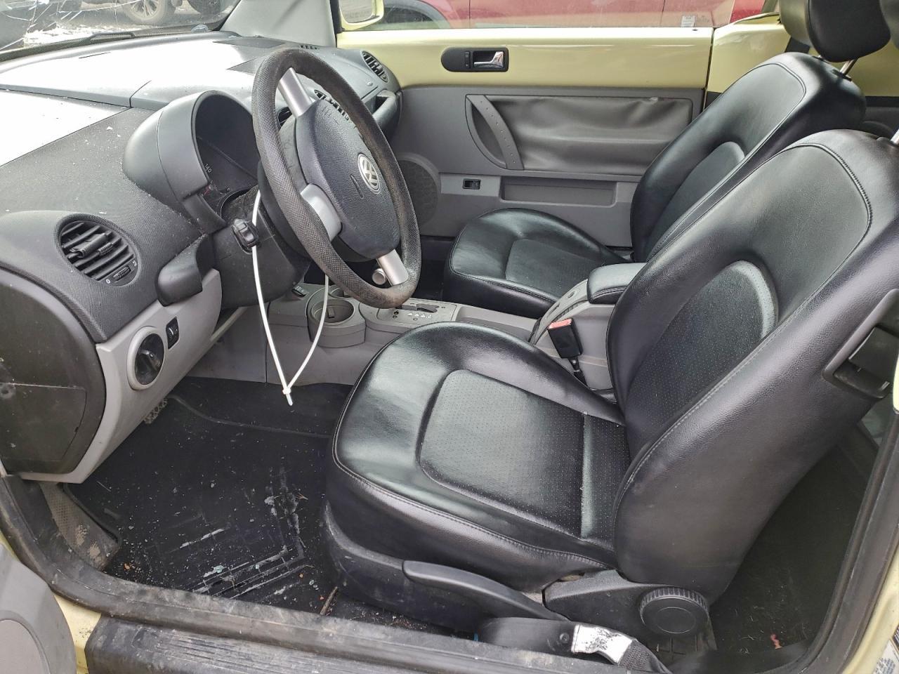 2003 VOLKSWAGEN Beetle