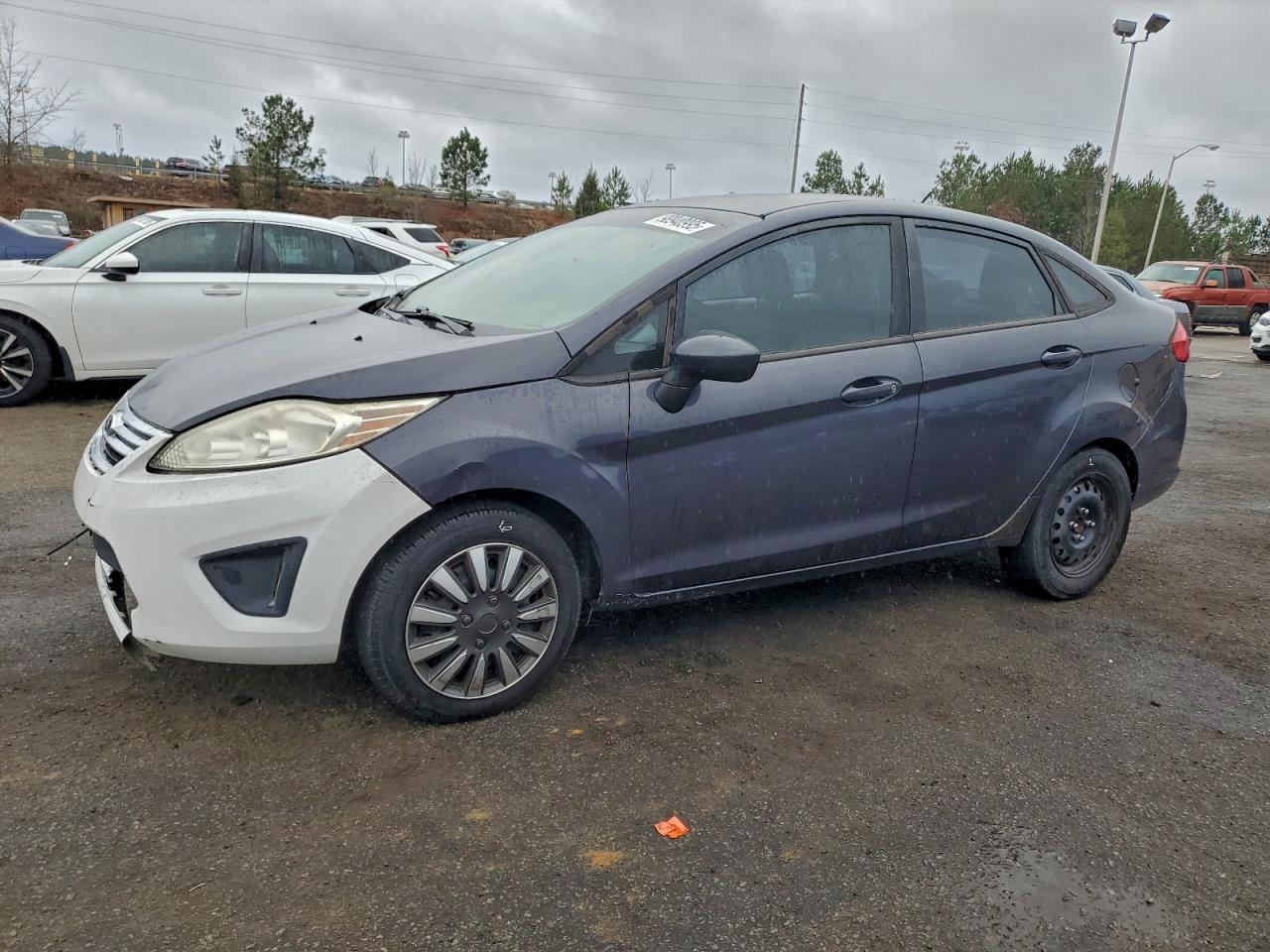 2012 FORD Fiesta