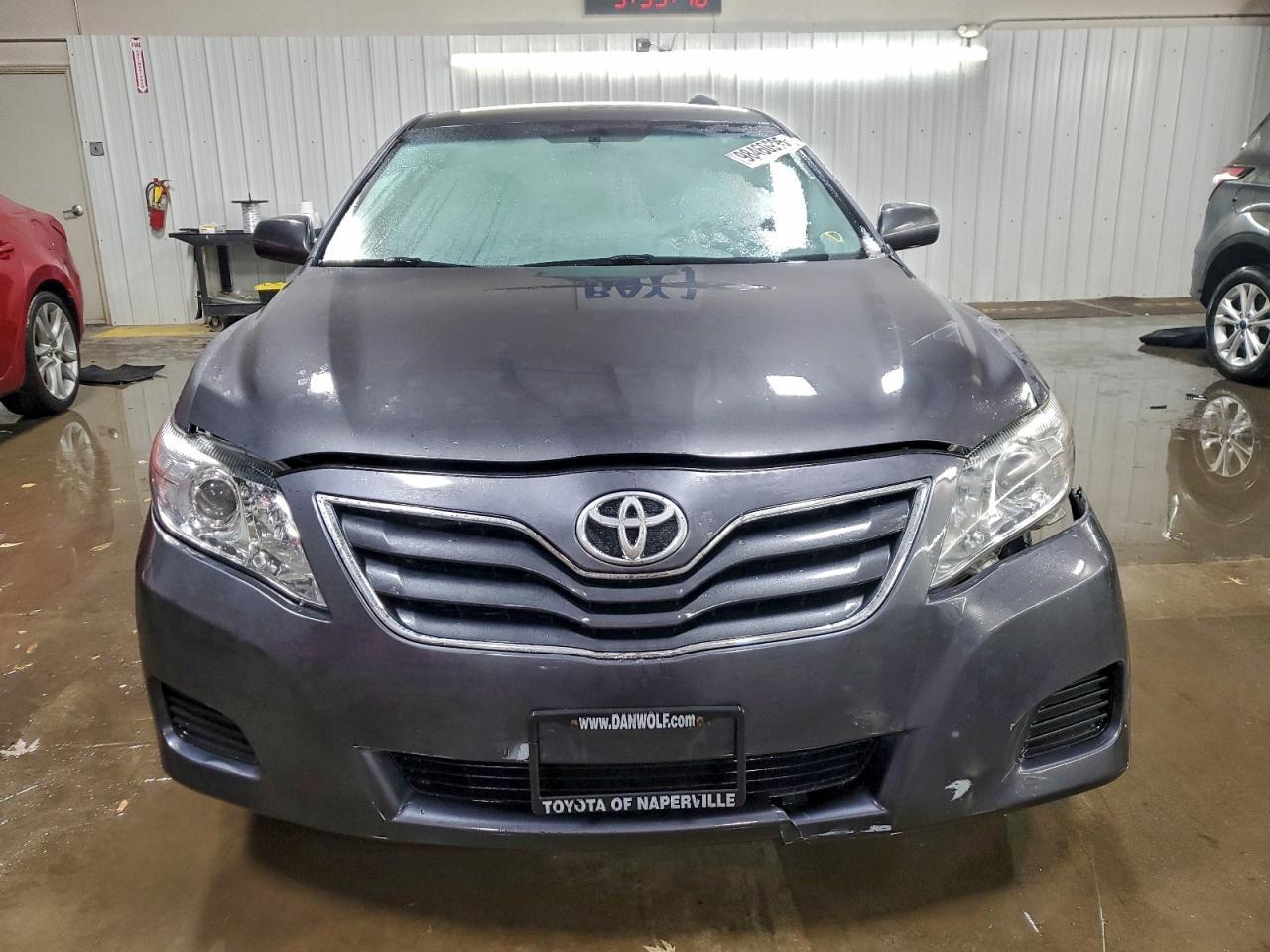 2011 TOYOTA CAMRY