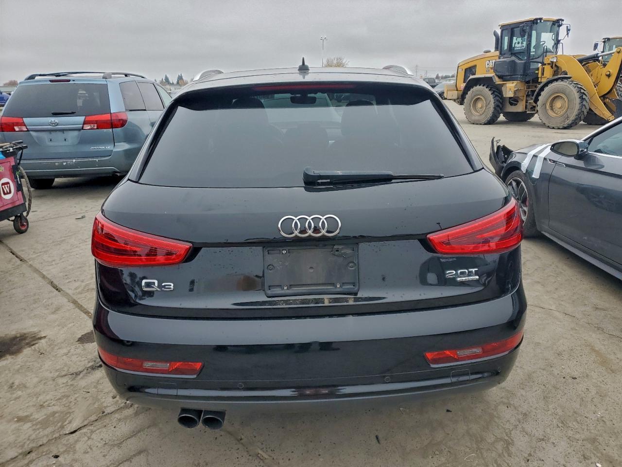2015 AUDI Q3