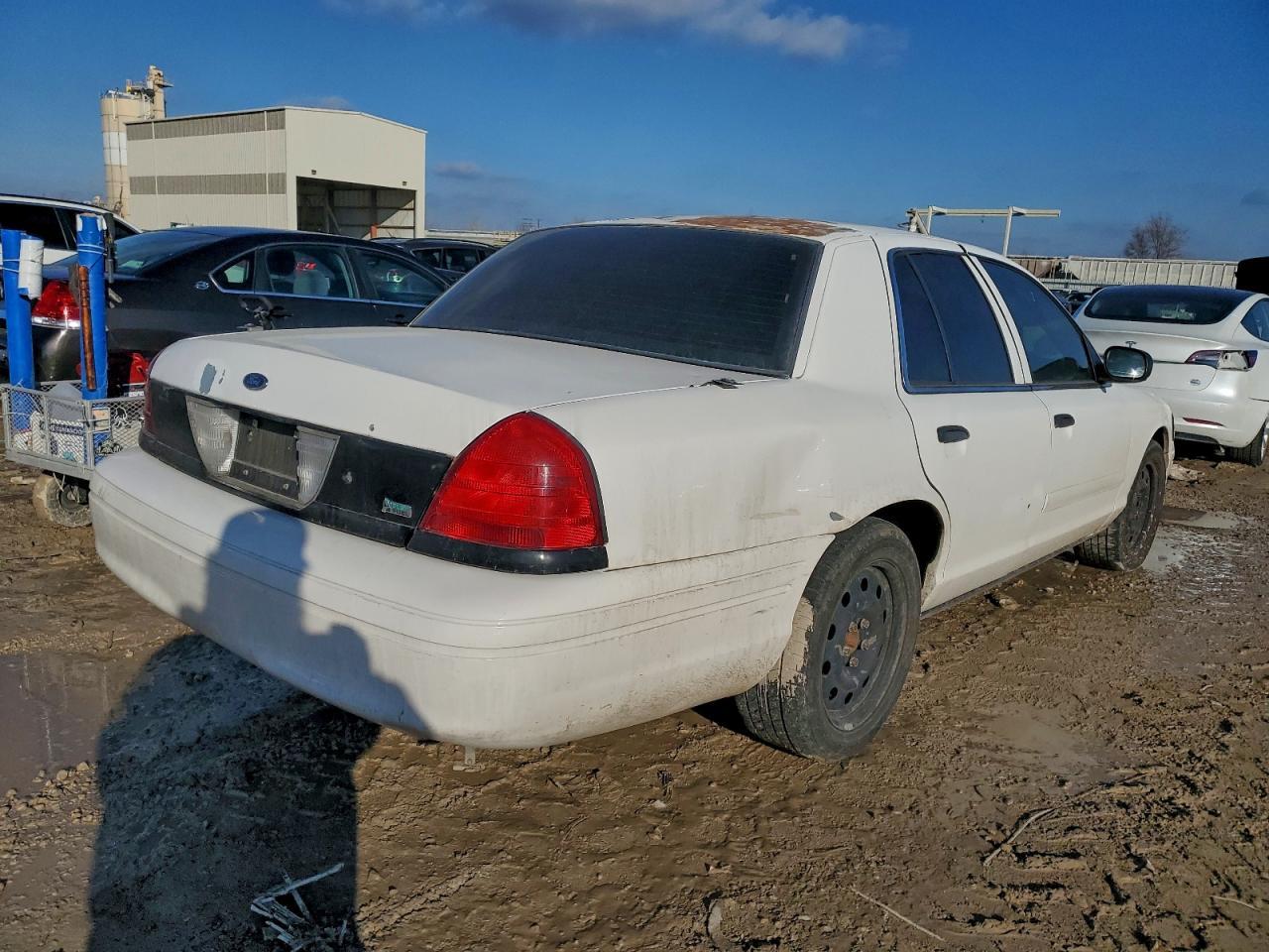 2010 FORD Crown Victoria