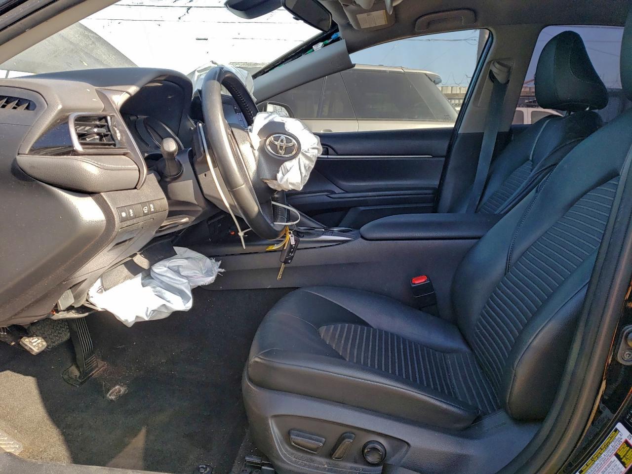 2022 TOYOTA CAMRY