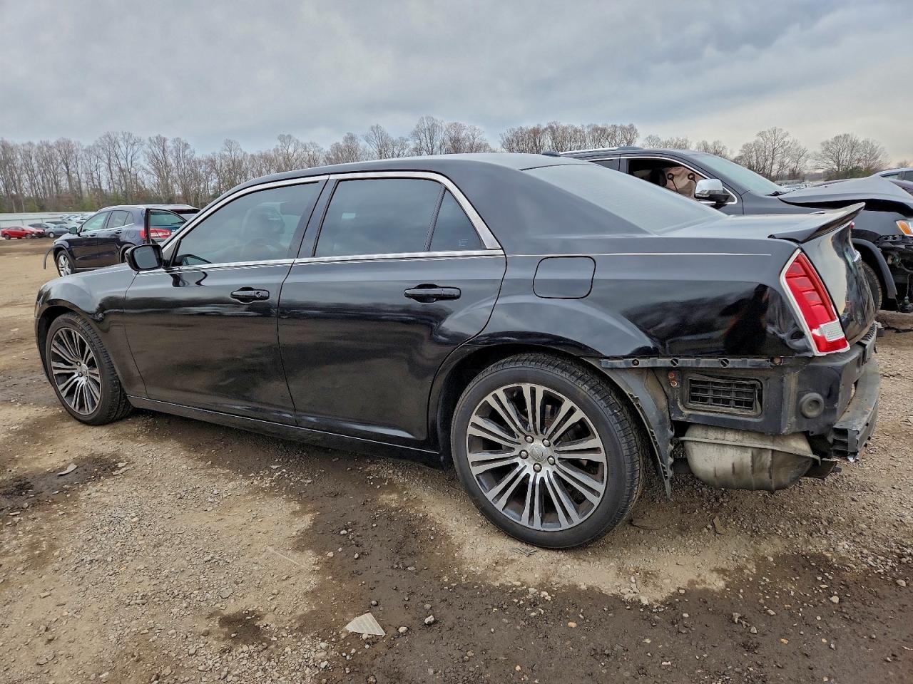 2013 CHRYSLER 300