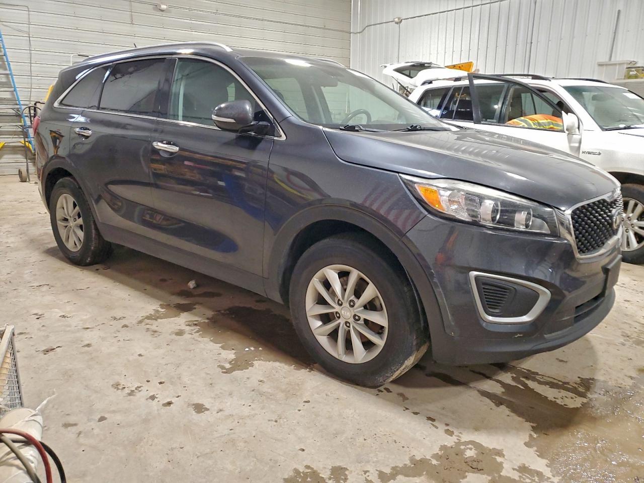 2017 KIA SORENTO