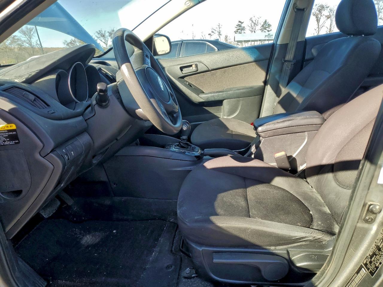 2012 KIA FORTE
