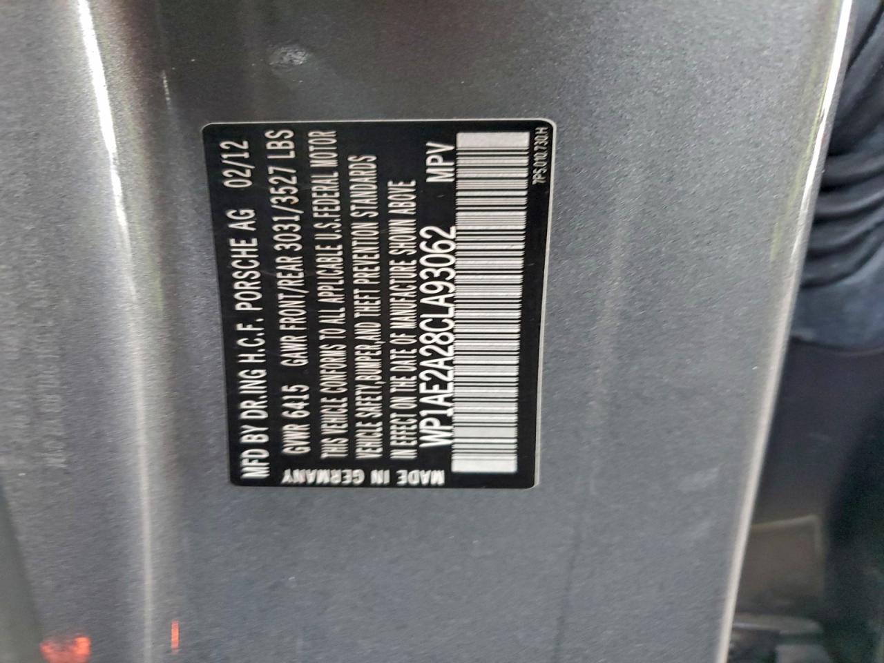2012 PORSCHE CAYENNE