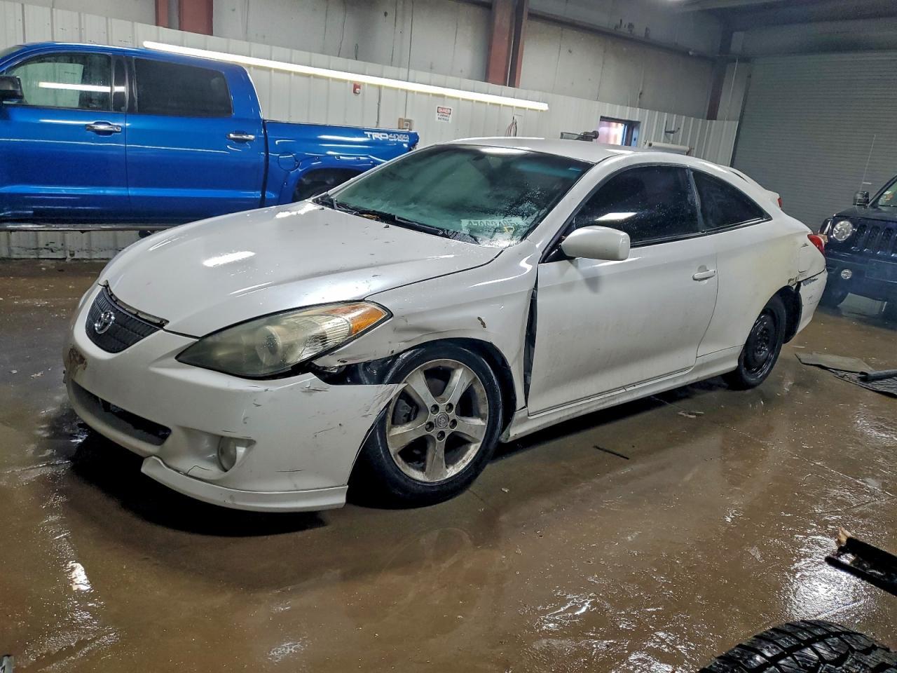 2004 TOYOTA CAMRY