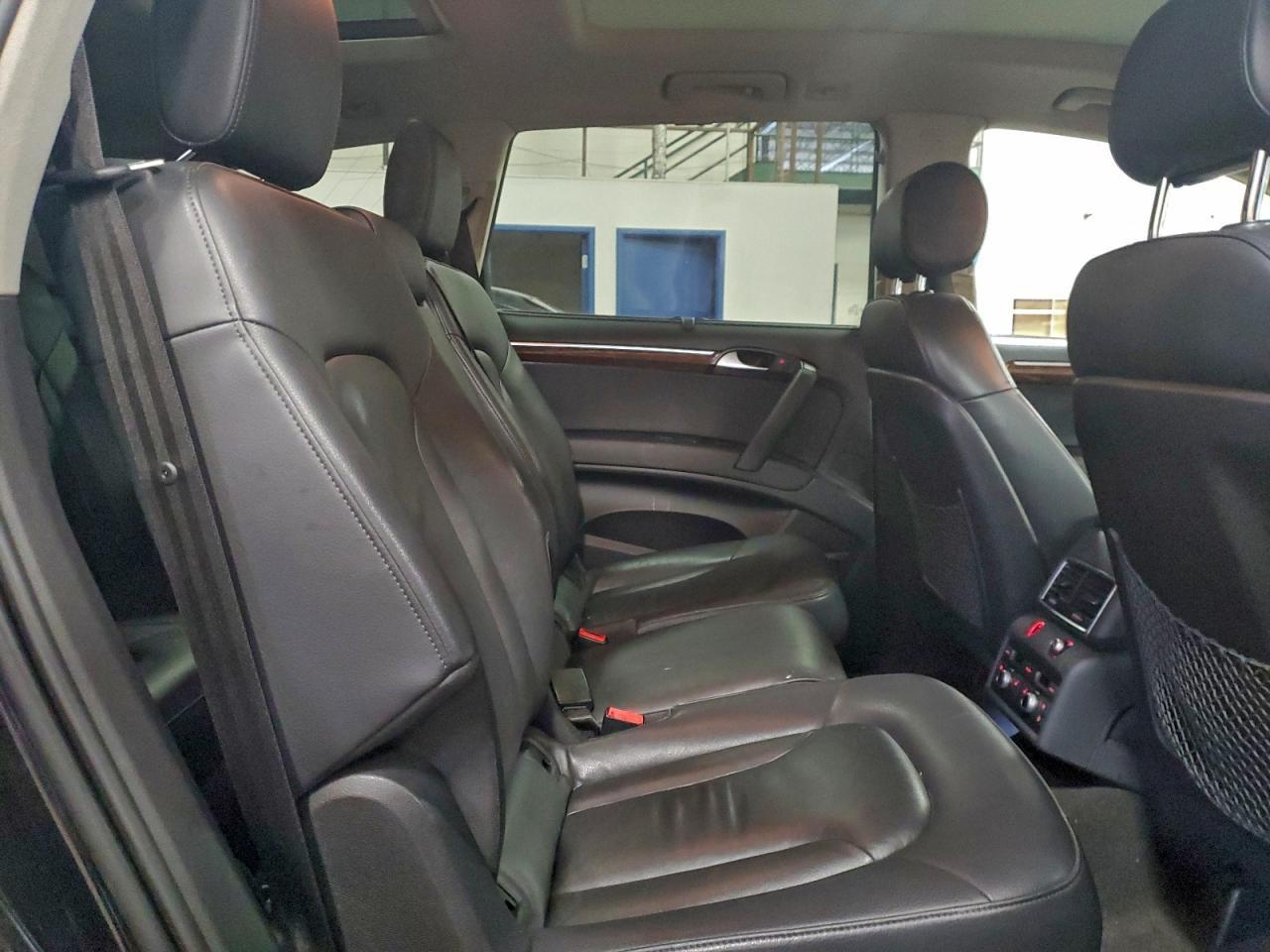 2013 AUDI Q7