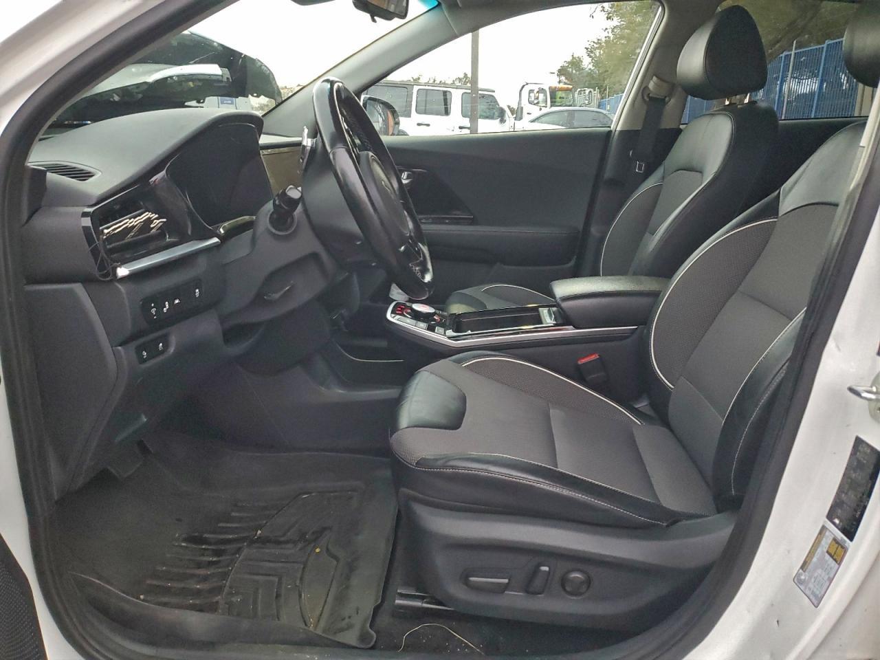 2022 KIA Niro
