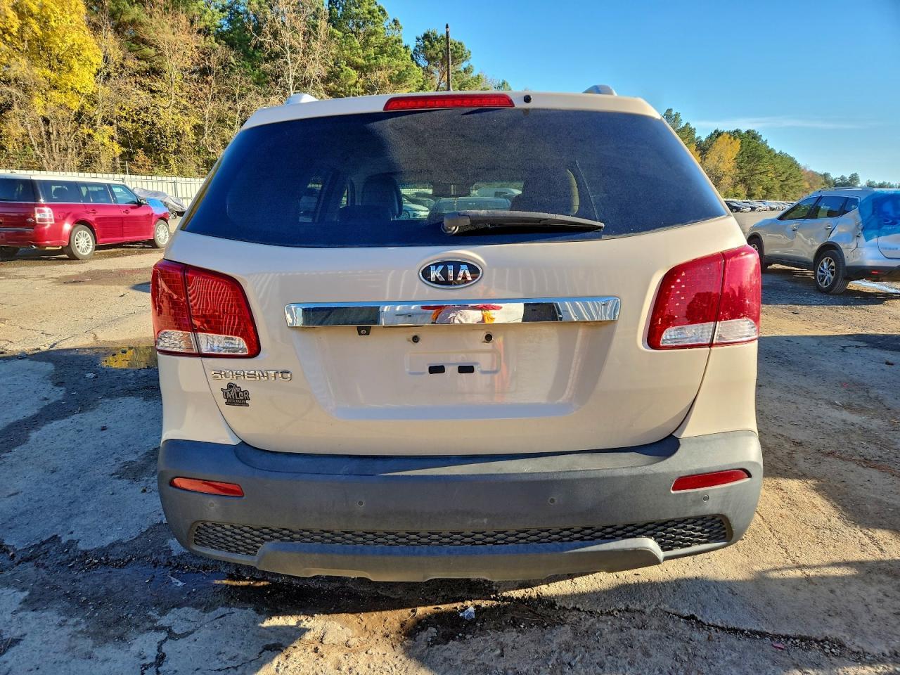 2011 KIA SORENTO