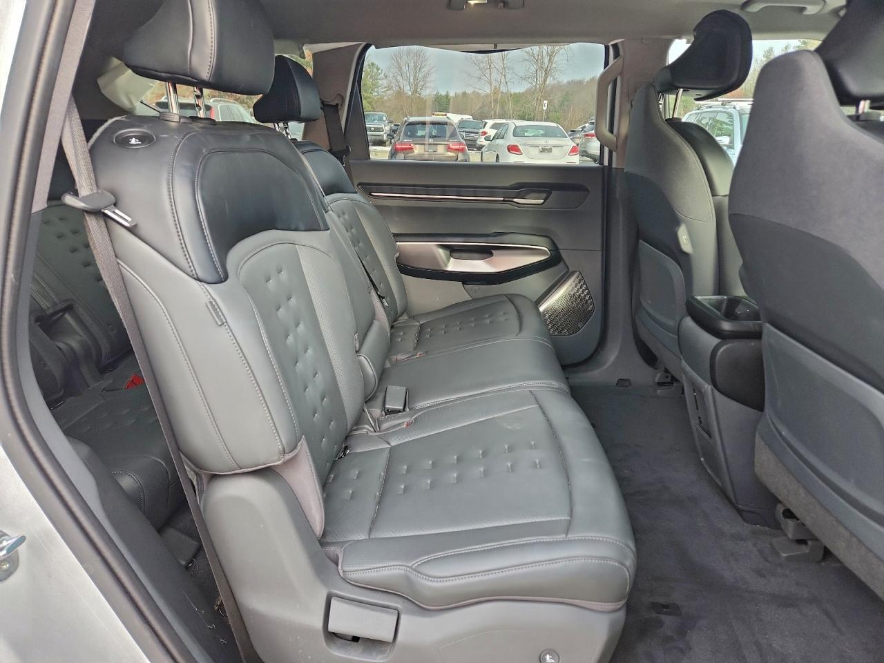 2025 KIA EV9