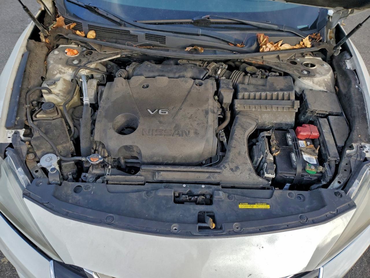 2016 NISSAN Maxima