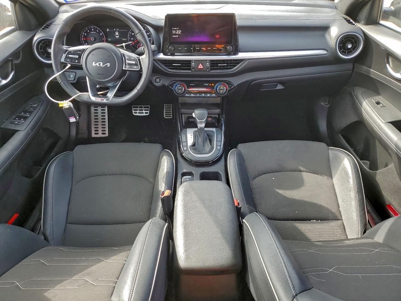 2024 KIA FORTE