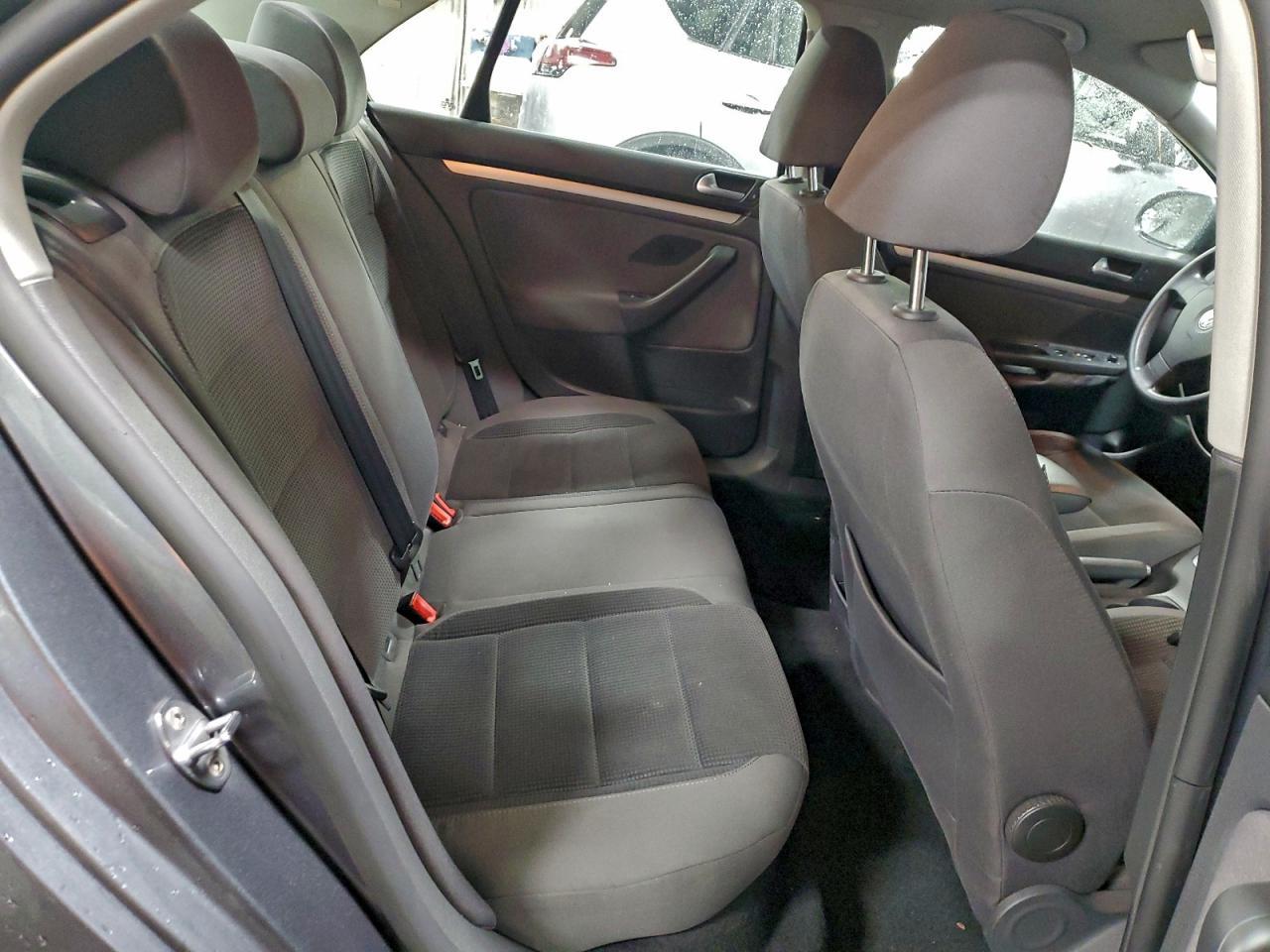 2009 VOLKSWAGEN JETTA
