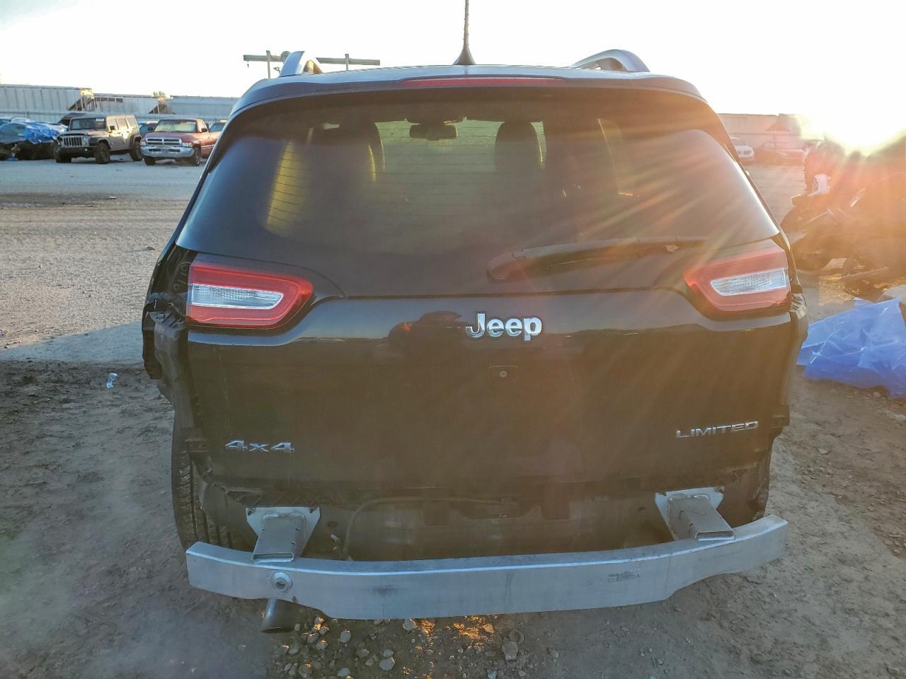 2016 JEEP CHEROKEE