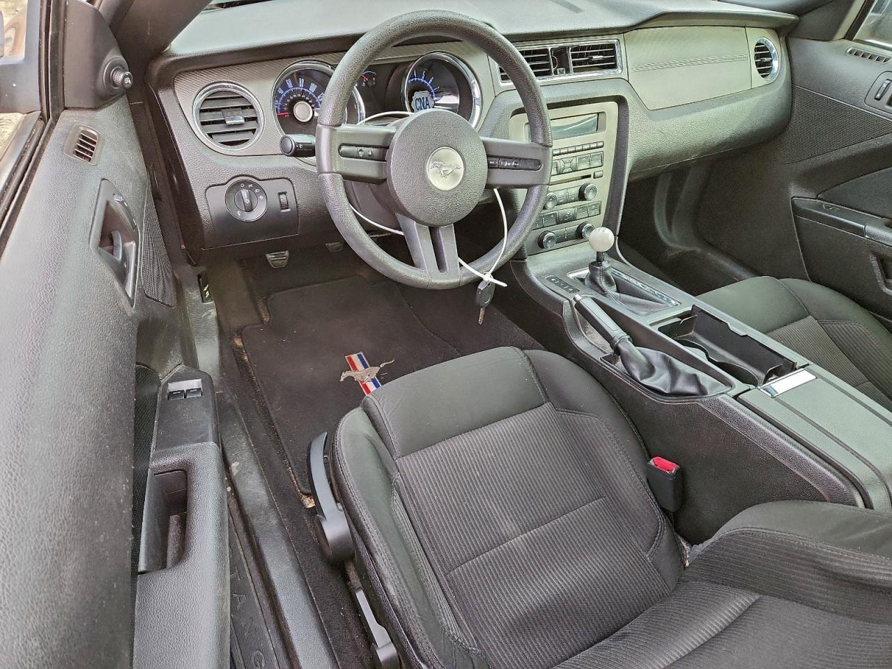 2010 FORD MUSTANG
