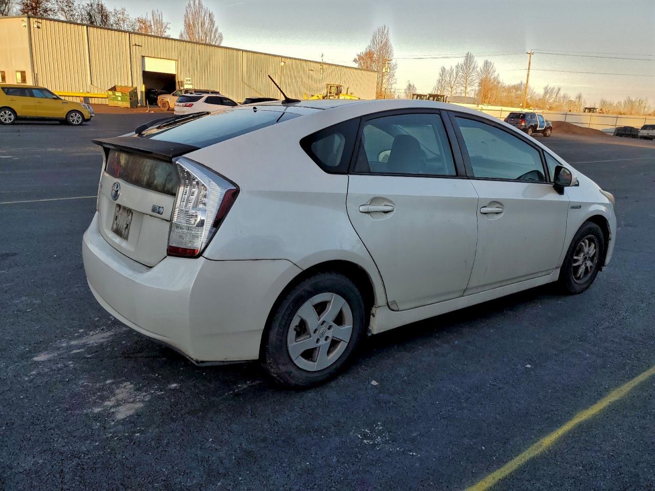 2010 TOYOTA PRIUS