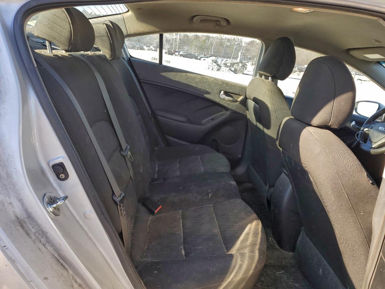 2016 KIA FORTE