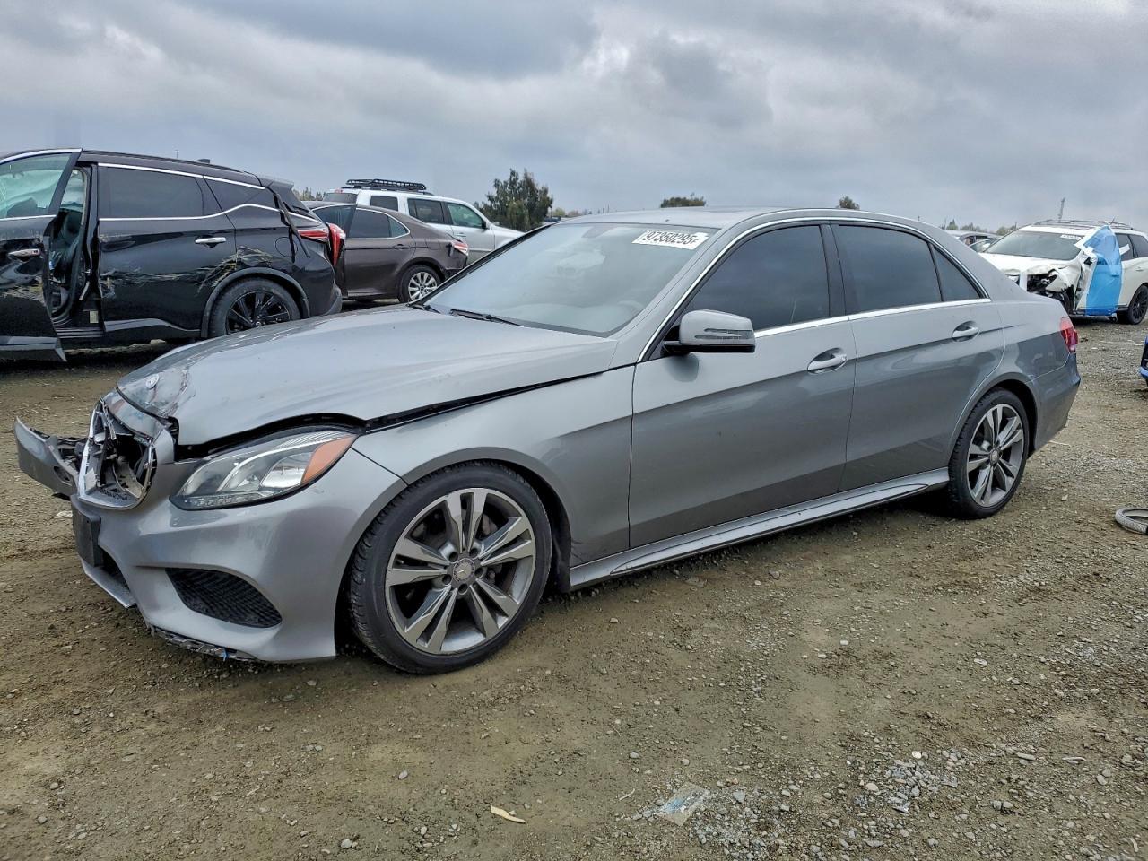 2014 MERCEDES-BENZ E-Class