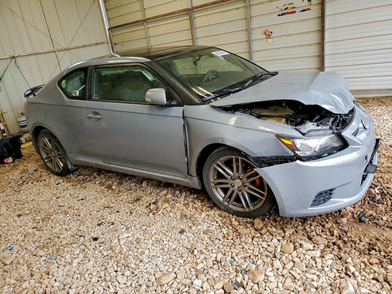 2011 TOYOTA SCION
