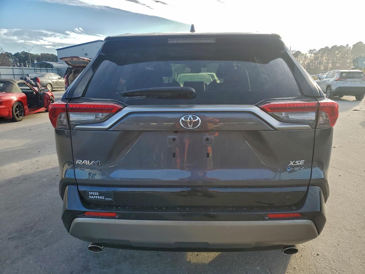 2025 TOYOTA RAV4