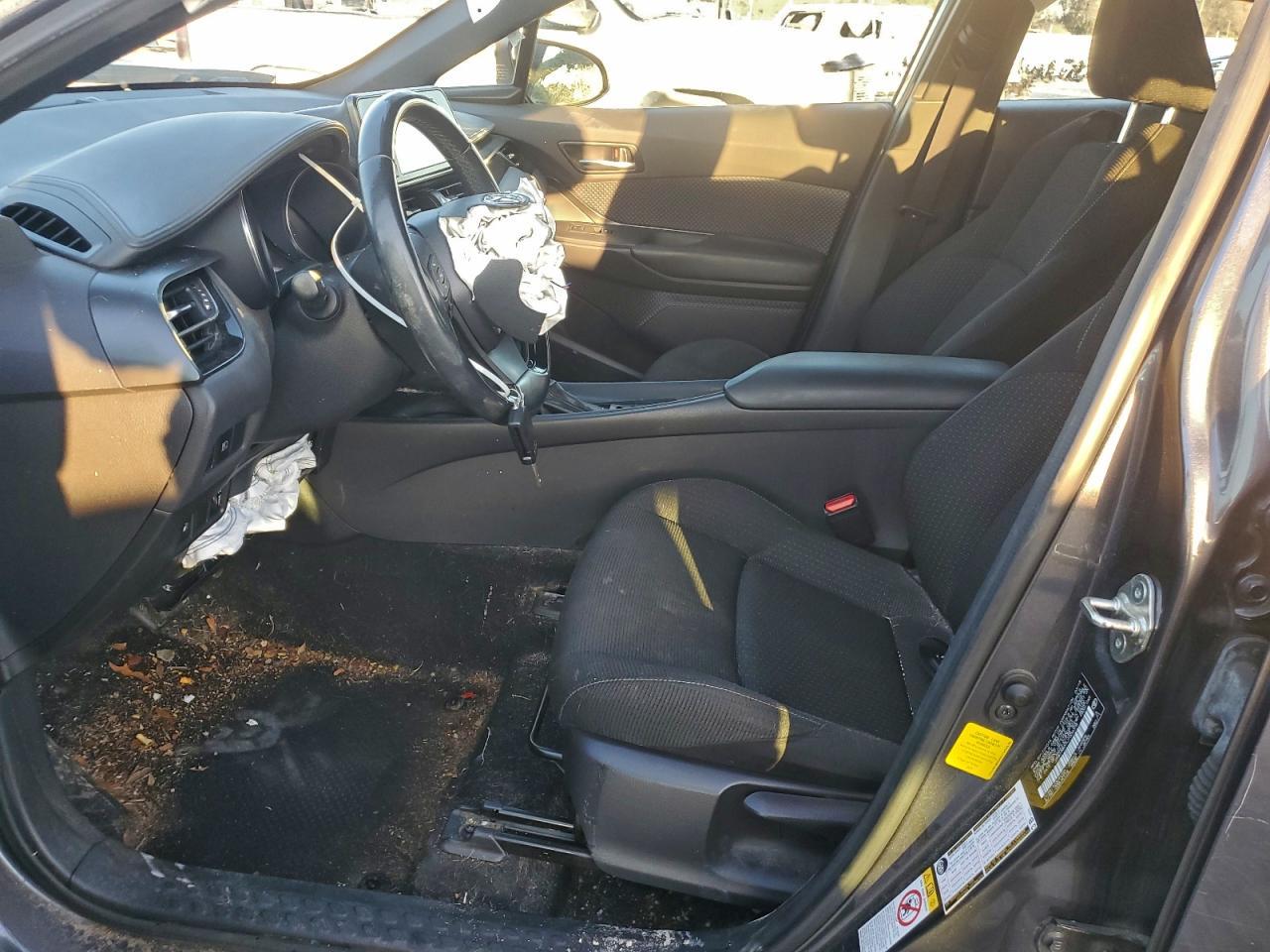 2018 TOYOTA C-HR