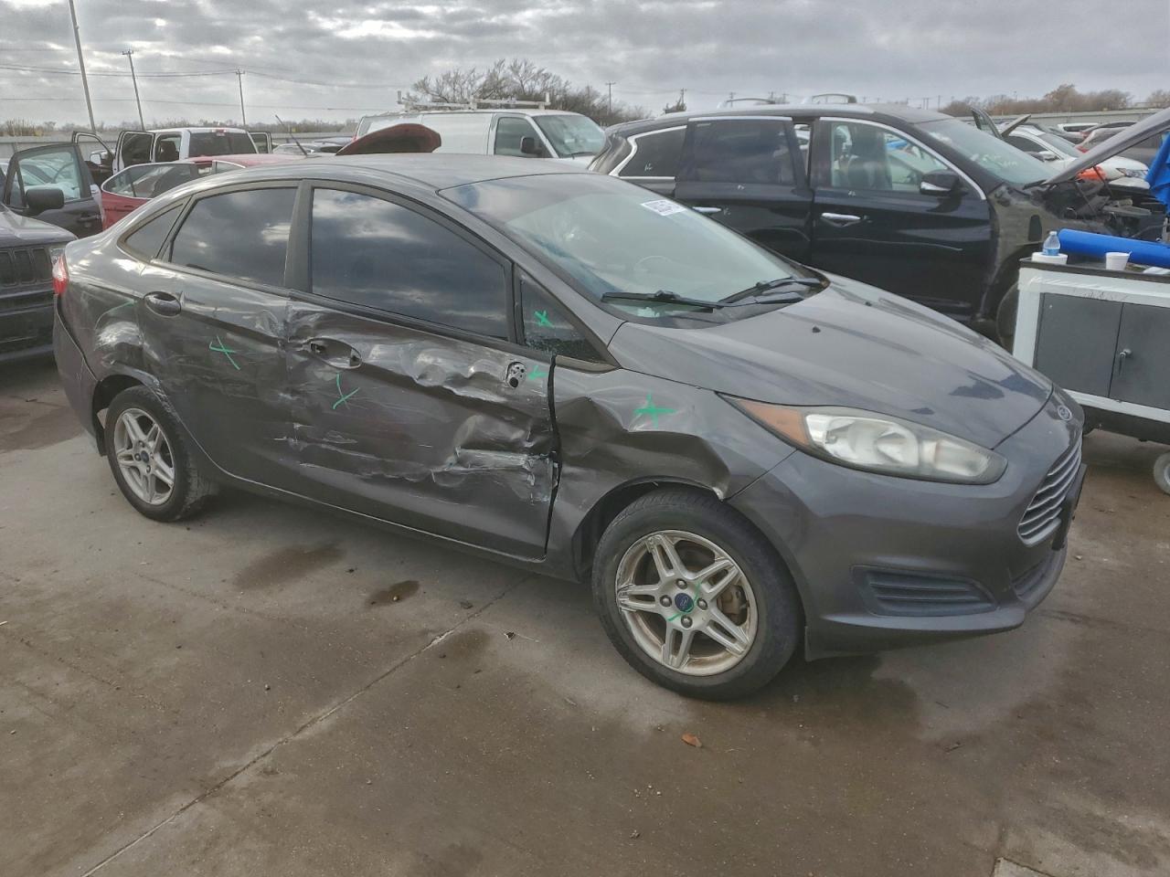 2018 FORD Fiesta