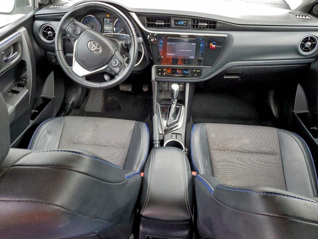 2019 TOYOTA COROLLA