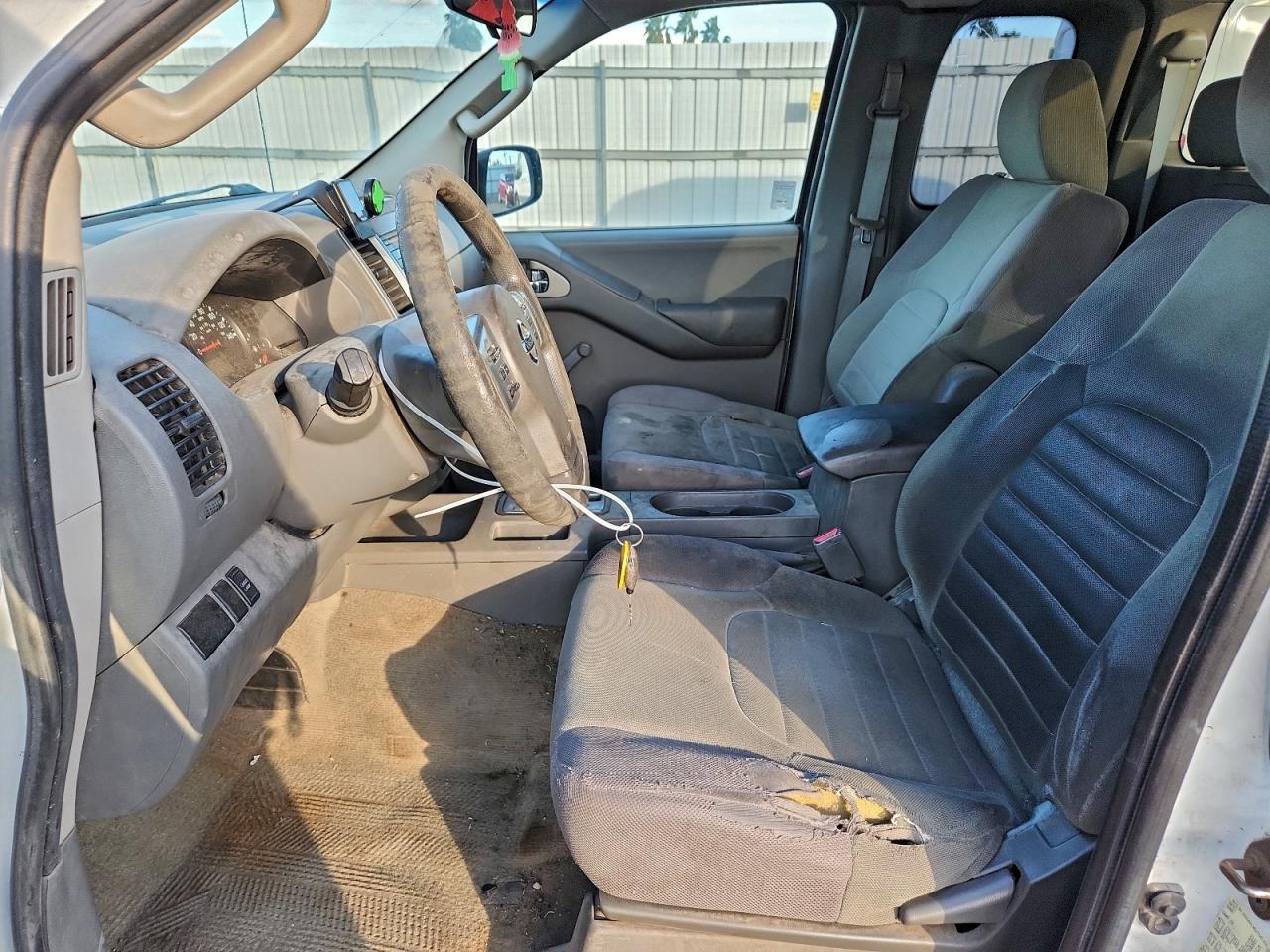2014 NISSAN Frontier