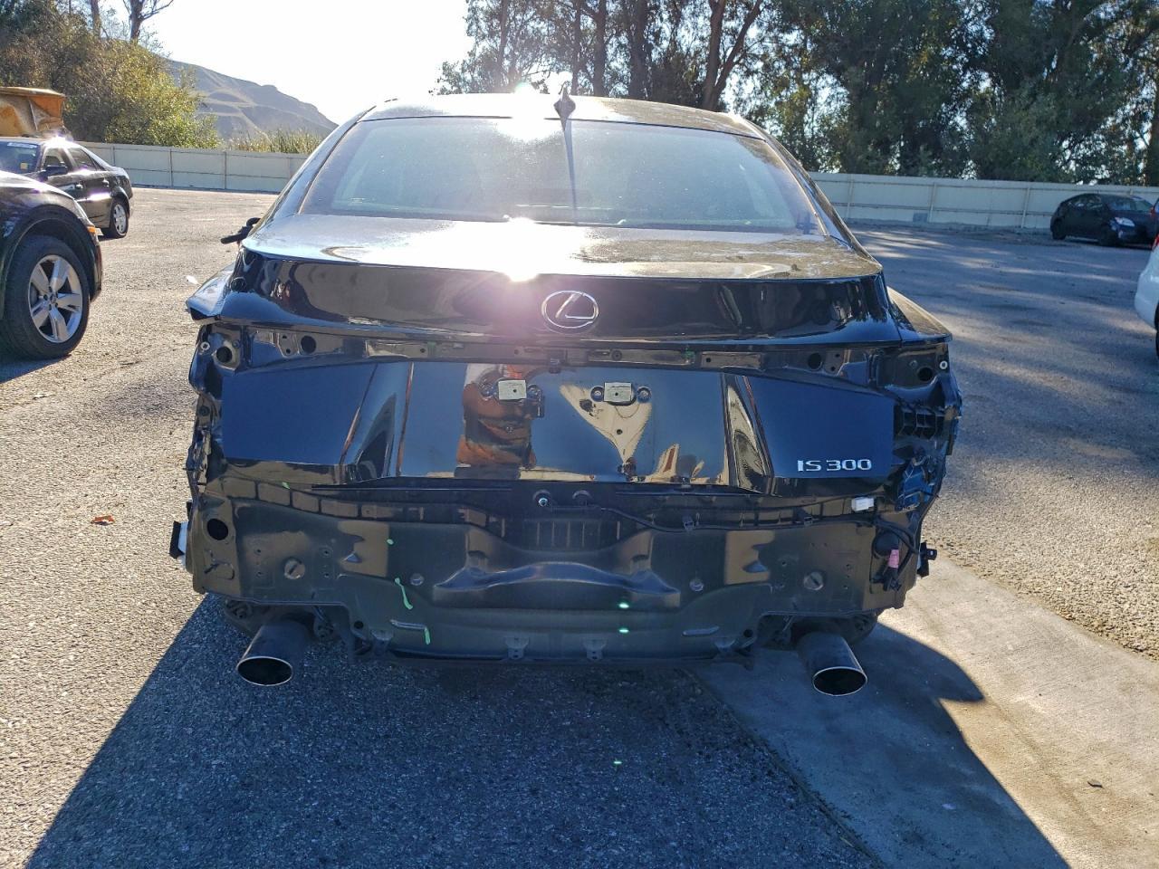 2024 LEXUS IS 300