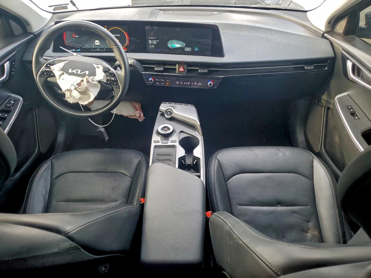2023 KIA EV6